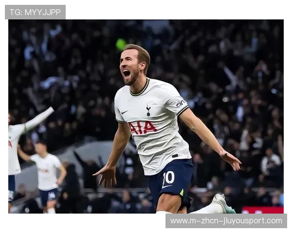 凯恩指挥边线跑位后精确传递，热刺组织更成熟